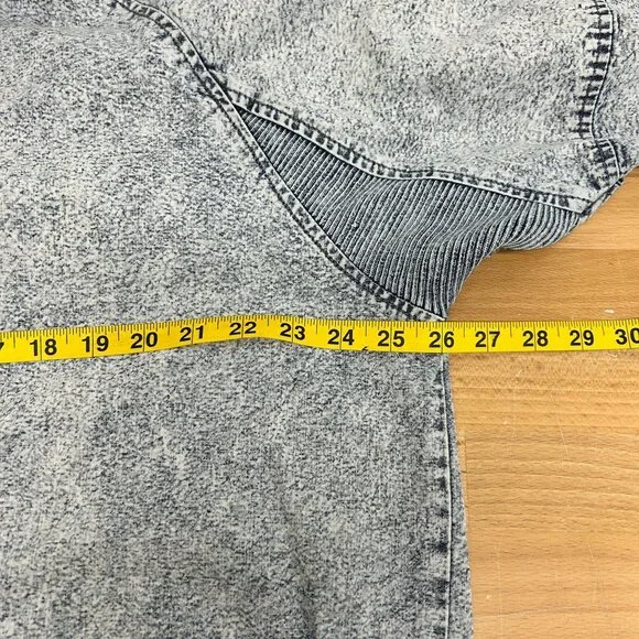 Vintage Acid Wash Denim Jacket East West by The Panda Group Oversized Sz Medium - Picture 16 of 16